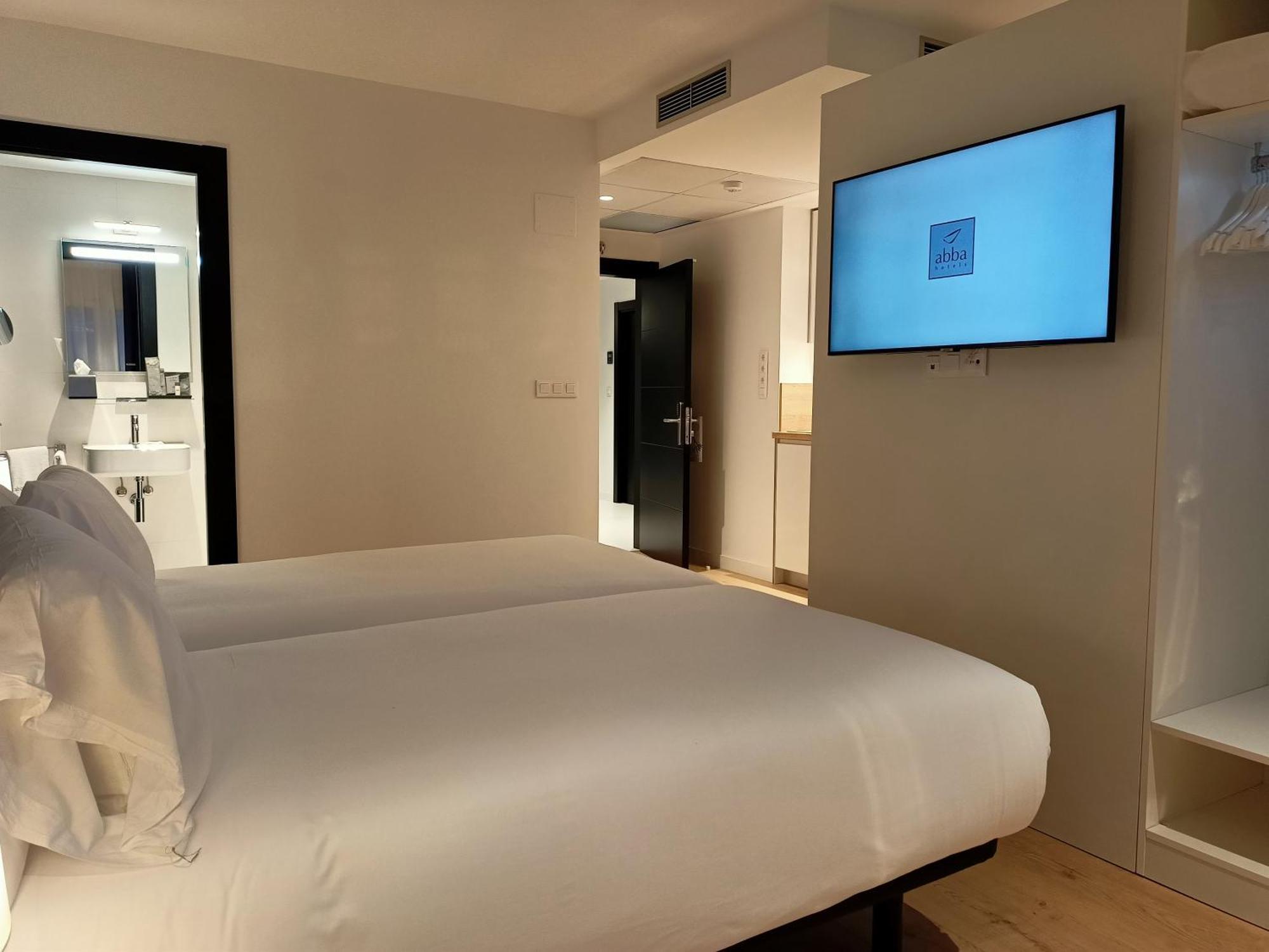Abba Apartments Playa De Gros ซานเซบาสเตียน ภายนอก รูปภาพ
